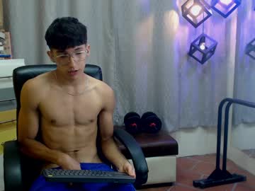 Jeremy_Job Chaturbate stream image from April 15, 2026