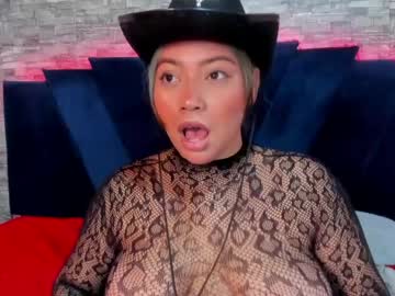 Sophia_Brunett Chaturbate stream image from April 15, 2026