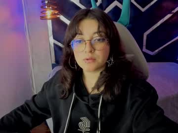 Xyra_Shimizu Chaturbate stream image from April 15, 2026