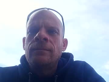 Bigdickboss1984 Chaturbate stream image from April 15, 2026