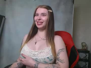 Maryh0tlove Chaturbate stream image from April 15, 2026