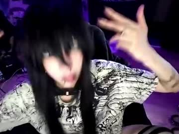Tabethashempert Chaturbate stream image from April 15, 2026