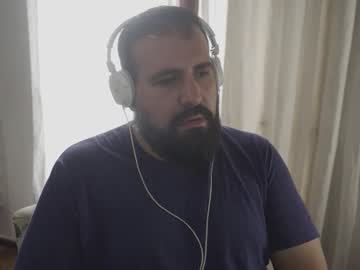 Dicristalino Chaturbate stream image from April 15, 2026