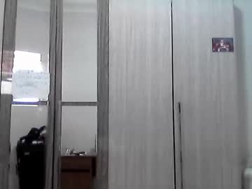 Queenseduction13 Chaturbate stream image from April 15, 2026