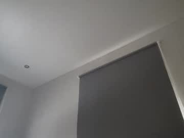 Zwartepanda Chaturbate stream image from April 15, 2026