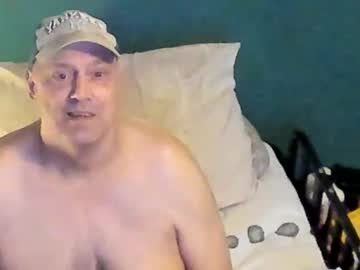 1hugefiletmignon Chaturbate stream image from April 15, 2026