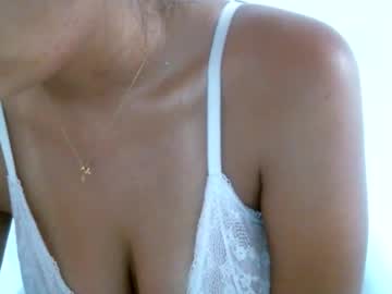 Alisson_2508 Chaturbate stream image from April 15, 2026