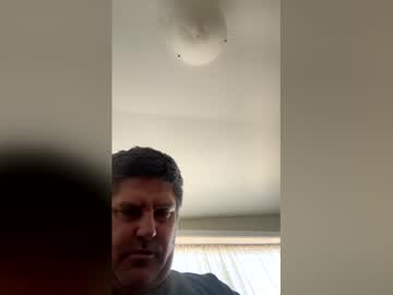 Bwavesurfer831 Chaturbate stream image from April 15, 2026