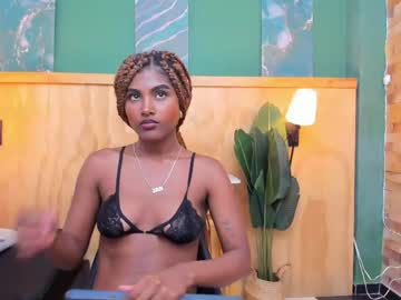 Halleylorens Chaturbate stream image from April 15, 2026