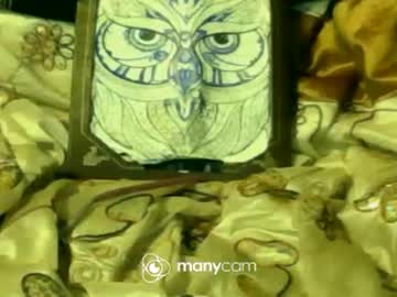 Hungc2c420 Chaturbate stream image from April 15, 2026