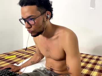 Juanexfox Chaturbate stream image from April 15, 2026