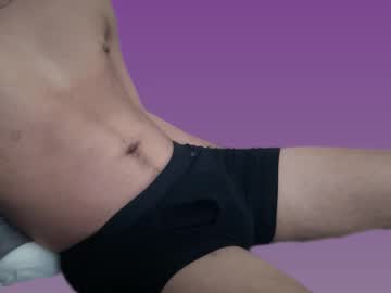 Tallguy112 Chaturbate stream image from April 15, 2026