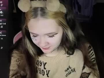 Liaa_Li Chaturbate stream image from April 15, 2026