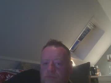 Runepetter Chaturbate stream image from April 15, 2026