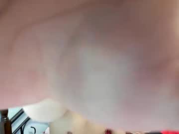 Urfucker_Vinz Chaturbate stream image from April 15, 2026