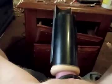 Hungfudiver Chaturbate stream image from April 15, 2026