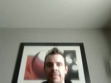 Isitin99 Chaturbate stream image from April 15, 2026