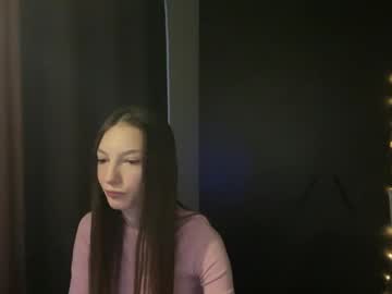 Kitty_Pussik Chaturbate stream image from April 15, 2026
