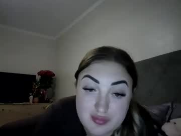 Meri877064 Chaturbate stream image from April 15, 2026