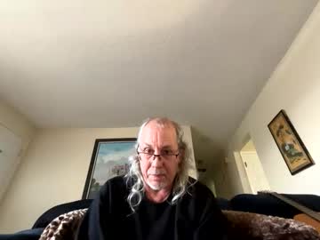 Michaelbearrr Chaturbate stream image from April 15, 2026