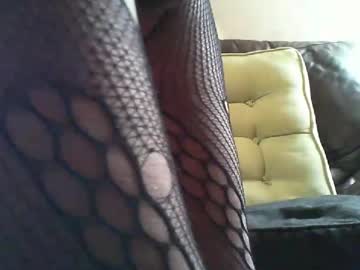 Dirtysubslut2 Chaturbate stream image from April 16, 2026