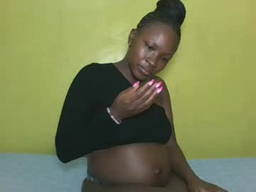 Pretty_Ebony2 Chaturbate stream image from April 16, 2026