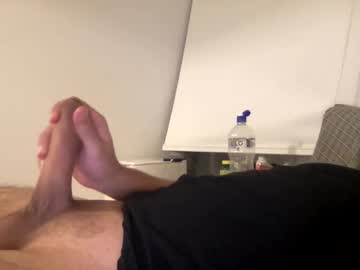 Carlosr1001 Chaturbate stream image from April 16, 2026