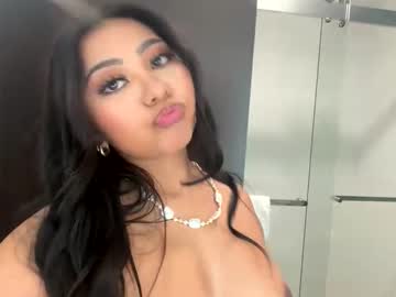 Lexymexy22 Chaturbate stream image from April 16, 2026