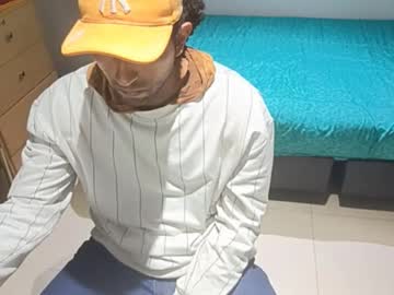 Thelong_Gutxxx Chaturbate stream image from April 16, 2026