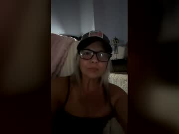 Brookespencer12081 Chaturbate stream image from April 16, 2026