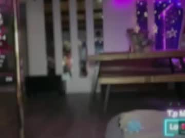 Luebeam Chaturbate stream image from April 16, 2026