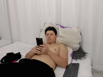 Zaensdouglas Chaturbate stream image from April 16, 2026