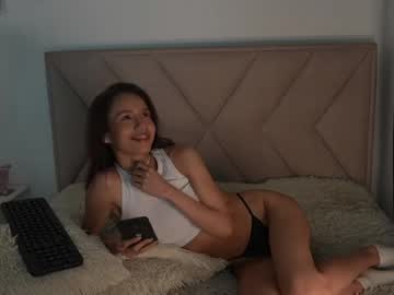 Bonnieshyy Chaturbate stream image from April 16, 2026