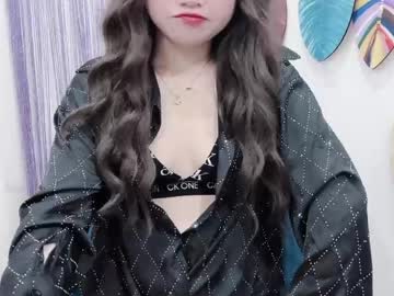 Hellokitty_Sexy Chaturbate stream image from April 16, 2026