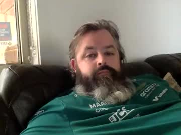 Kiwiabroad2620 Chaturbate stream image from April 16, 2026