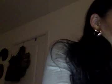 Theskyerae Chaturbate stream image from April 16, 2026