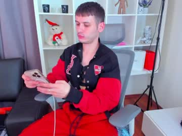 Stashott69 Chaturbate stream image from April 16, 2026