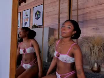 Ariafoster Chaturbate stream image from April 16, 2026