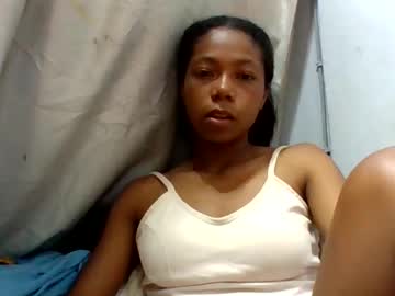 Evahaldy Chaturbate stream image from April 16, 2026
