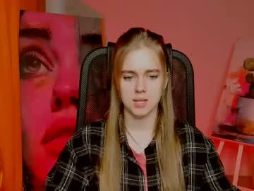 Junewoods Chaturbate stream image from April 16, 2026