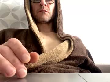 Petrovichxxx81 Chaturbate stream image from April 16, 2026