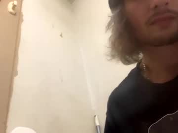 Brycedull22345 Chaturbate stream image from April 16, 2026