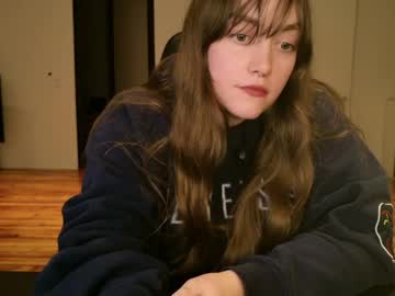 Clover_Tully Chaturbate stream image from April 16, 2026