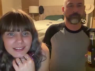 Jileenaveale17 Chaturbate stream image from April 16, 2026
