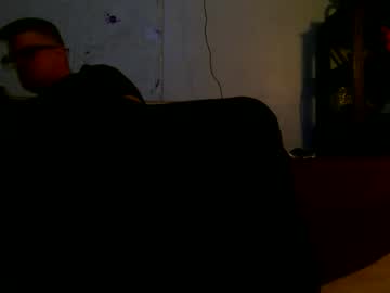 Glitterstud Chaturbate stream image from April 16, 2026