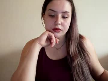 Lolacutegirl Chaturbate stream image from April 16, 2026