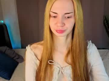 Sayl0r_Moon Chaturbate stream image from April 16, 2026