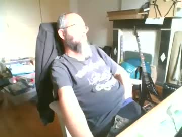 Diamond1971 Chaturbate stream image from April 16, 2026
