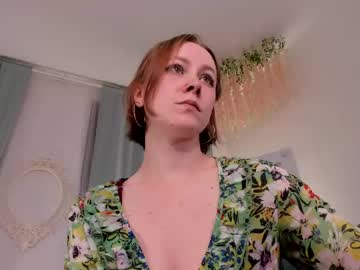 Lilian_Kroft Chaturbate stream image from April 16, 2026