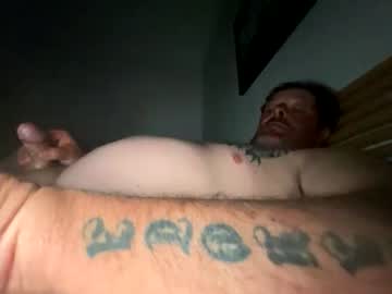 Lovesawank72 Chaturbate stream image from April 16, 2026